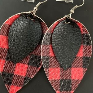 Leather earrings